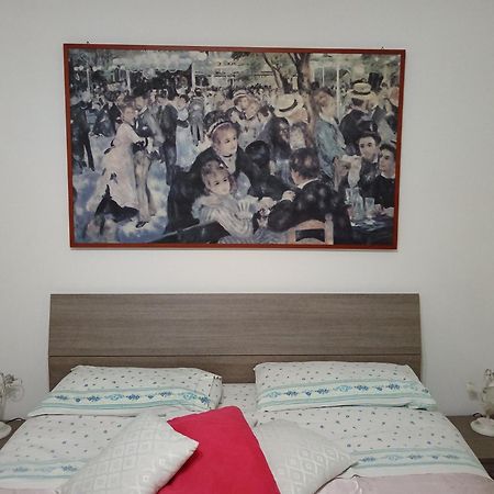 门塔纳Nomentum House公寓 外观 照片